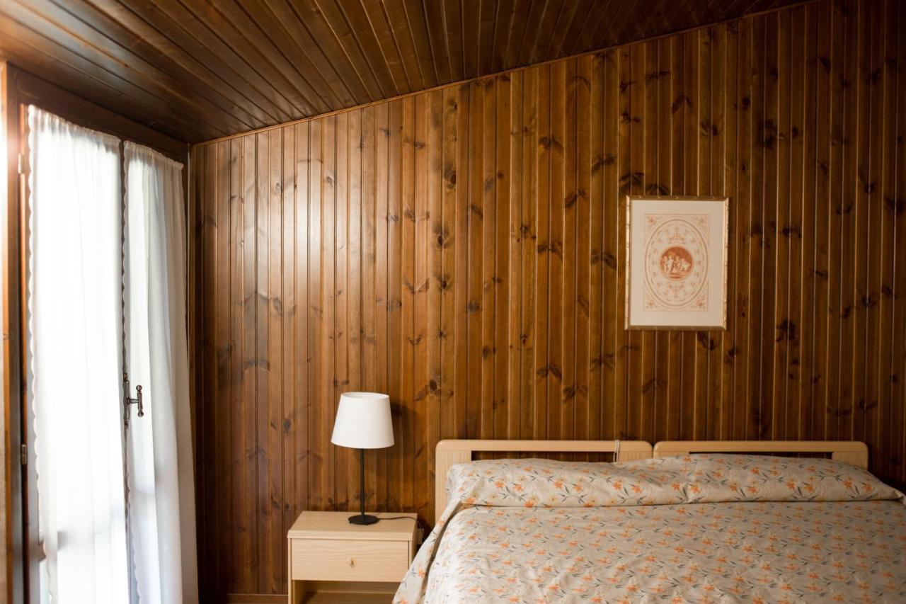 Hotel Tirolo Sestola Camera foto