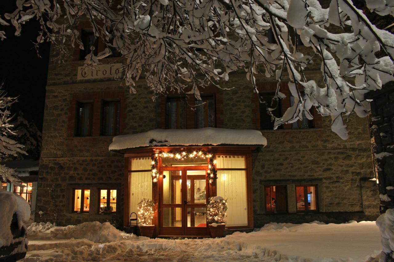 Hotel Tirolo Sestola Esterno foto