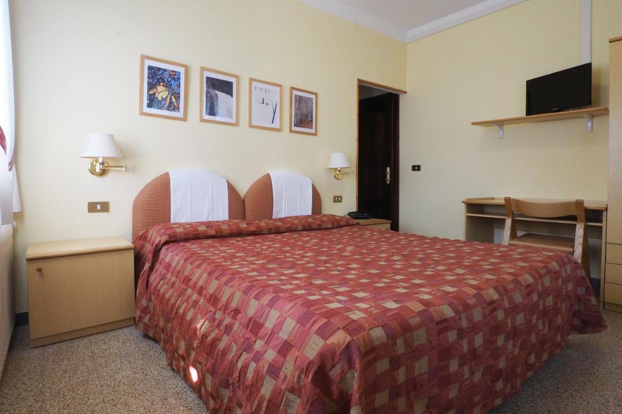 Hotel Tirolo Sestola Esterno foto