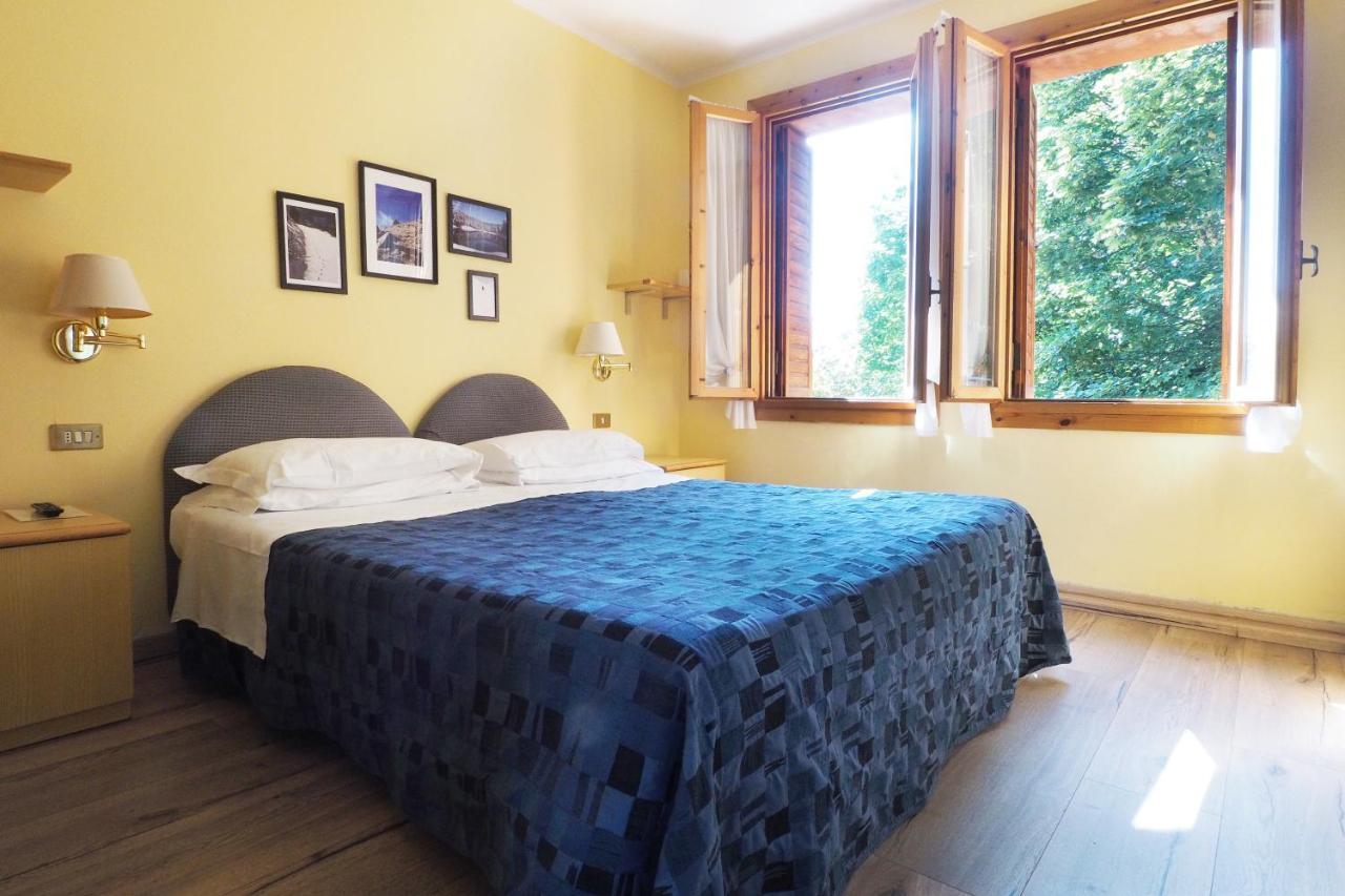 Hotel Tirolo Sestola Esterno foto